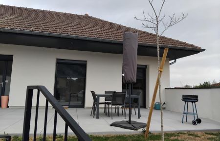 G&icirc;te n&deg;10017 Chaponnay - Rh&ocirc;ne - G&icirc;te - 4 personnes - 1 chambre &agrave; Chaponnay dans la Plaine de Lyon, Sud-Est Lyonnais - Proximit&eacute; d'Eurexpo - RHONE.