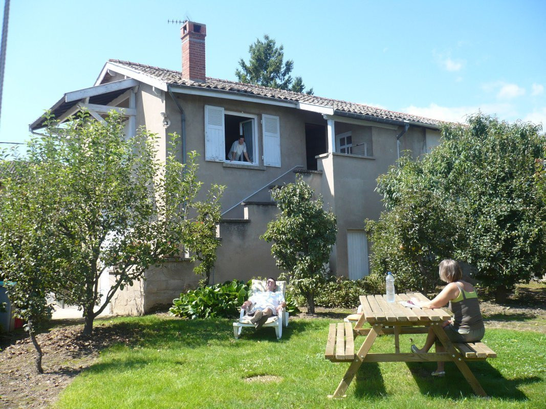 photo 0