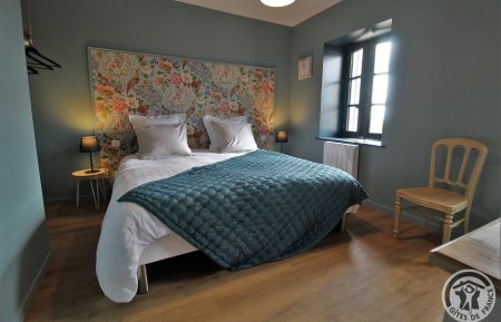 Chambre d'h&ocirc;tes n&deg;2312 R&eacute;gni&eacute;-Durette - Rh&ocirc;ne - Chambres d'h&ocirc;tes "Domaine Gilles Coperet" &agrave; Regni&eacute;-Durette dans le Beaujolais - Rh&ocirc;ne : la chambre - Suite "Esprit d'Antan".