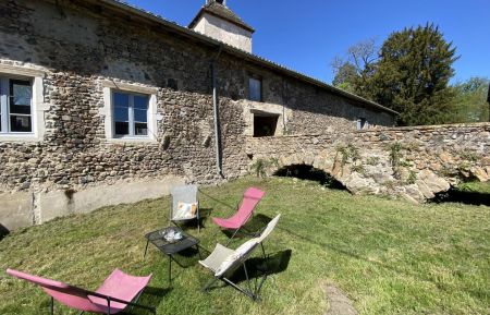 G&icirc;te n&deg;1905 Cerci&eacute; - Rh&ocirc;ne - G&icirc;te du Ch&acirc;teau de la Terri&egrave;re &agrave; Cerci&eacute; (Rh&ocirc;ne - Beaujolais vignobles) : le jardin