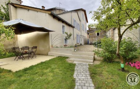 G&icirc;te n&deg;1818 Belleville-en-Beaujolais - Rh&ocirc;ne - G&icirc;te / meubl&eacute; de vacances en centre bourg 'Aux Portes du Beaujolais' &agrave; Belleville-en Beaujolais (Rh&ocirc;ne - Beaujolais vignobles, Sud de M&acirc;con).