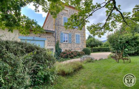 Chambres d'hôtes "Les Hortensias" - Le Perréon en Beaujolais, dans le Rhône : l'accès. Chambre d'hôtes n°2218 Le Perréon - Rhône - Chambres d'hôtes "Les Hortensias" - Le Perréon en Beaujolais, dans le Rhône : l'accès.
