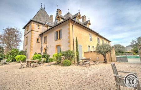 Chambre d'h&ocirc;tes n&deg;2329 R&eacute;gni&eacute;-Durette - Rh&ocirc;ne - Chambres d'h&ocirc;tes "Ch&acirc;teau St Vincent" avec piscine &agrave; St Vincent - R&eacute;gni&eacute;-Durette dans le Beaujolais - Rh&ocirc;ne.