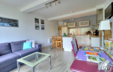 City Break n&deg;1652 Lyon 9e Arrondissement - Rh&ocirc;ne - City Break/meubl&eacute; de vacances "Les Charmes de Sa&ocirc;ne" &agrave; Lyon 9&deg;(quais de Sa&ocirc;ne) : le coin salon.