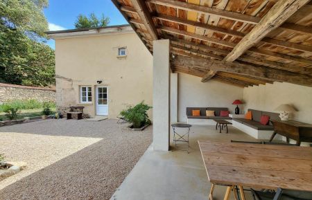 G&icirc;te n&deg;10012 Villechen&egrave;ve - Rh&ocirc;ne - G&icirc;te des bois de Villette - Villechen&egrave;ve - Monts du Lyonnais - Rh&ocirc;ne : Bienvenue !