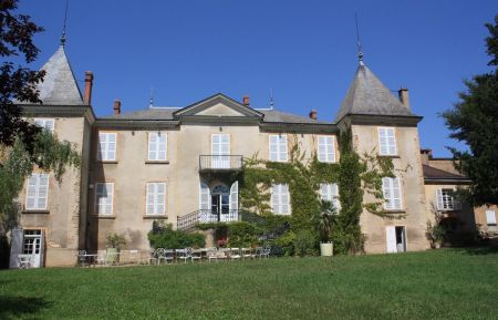 Chambre d'h&ocirc;tes n&deg;2400 Pommiers - Rh&ocirc;ne - Chambres d'H&ocirc;tes "Domaine de Montclair" &agrave; Pommiers dans le Beaujolais - Rh&ocirc;ne.