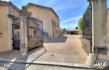 City Break n&deg;1683 Saint-Priest - Rh&ocirc;ne - Grande Maison City Break "La Ferme Masson" au coeur du centre du village de Saint-Priest - Grand Lyon - Rh&ocirc;ne : Bienvenue !