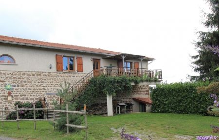 Gîte de la Grange du Mas Est à St Clément les Places dans le Lyonnais - Rhône. Gîte n°1514 Saint-Clément-les-Places - Rhône - Gîte de la Grange du Mas Est à St Clément les Places dans le Lyonnais - Rhône.